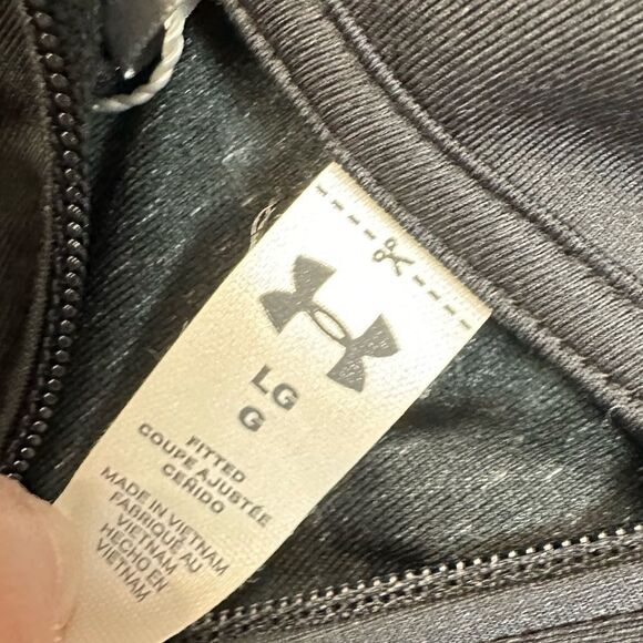NWT Under Armour Women’s Black Athletic Half Zip Pull Over Shirt Jacket - Large - Picture 5 of 9